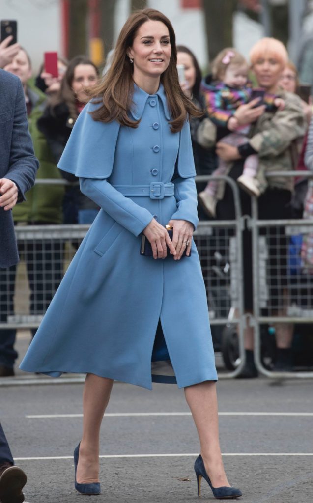 royal Kate Middleton out dressed stylishly