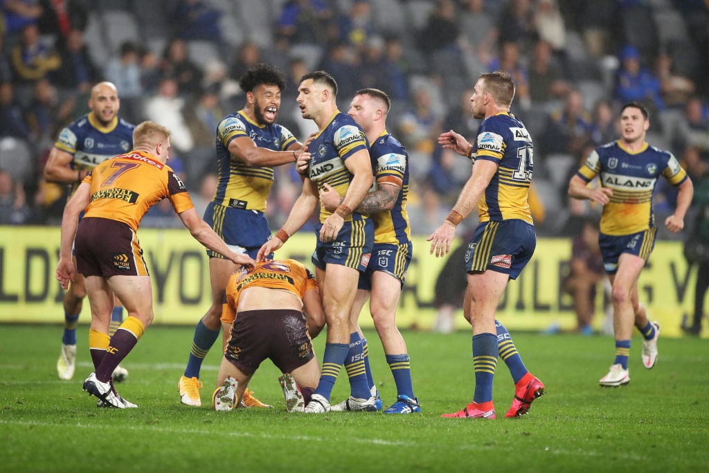 broncos and eels players together