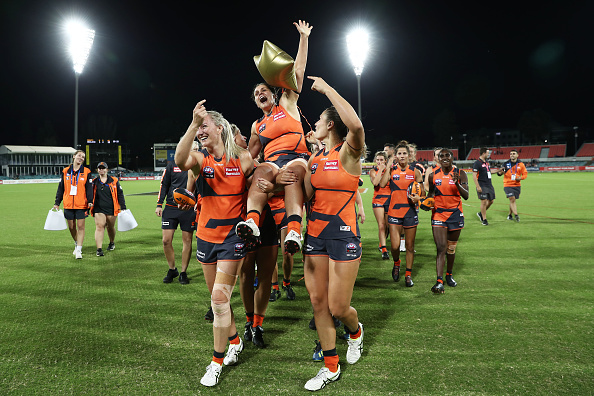 Giants AFLW side leaving the ground
