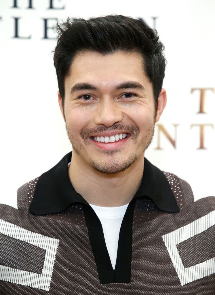 NEW YORK, NEW YORK - JANUARY 11: Henry Golding attends "The Gentlemen" New York photo call at the Whitby Hotel on January 11, 2020 in New York City. (Photo by John Lamparski/FilmMagic)