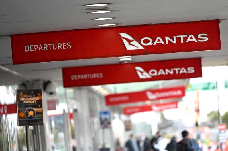 Qantas signage at melbourne airport