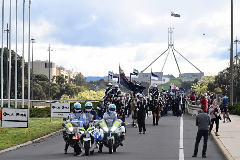 tribute fallen police