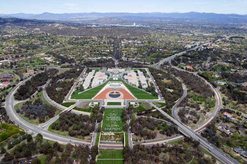 Aerial image of Parliament House, Canberra, showing 2 ring roads surrounding it