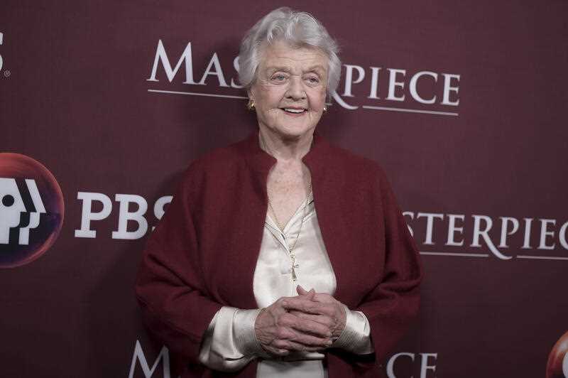 96-year-old actress Angela Lansbury attends a photocall in California