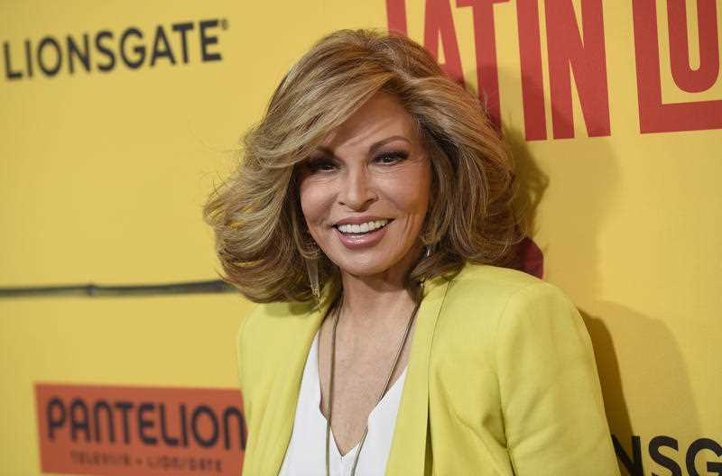 Raquel Welch arrives at a Hollywood film premiere in 2017