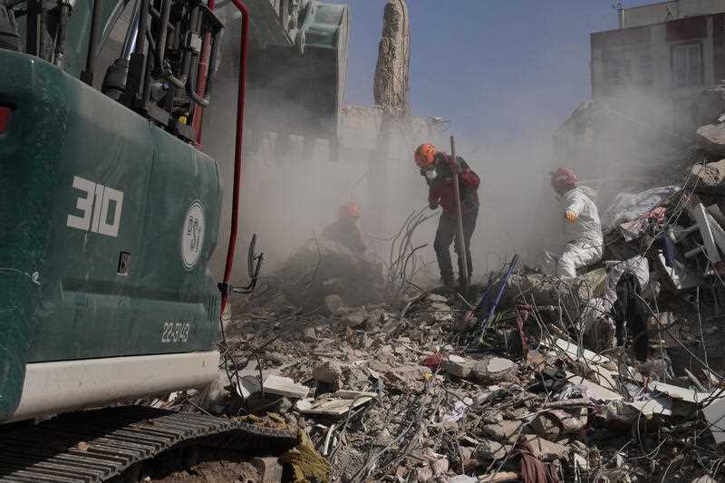 Rescuers dig for survivors in earthquake rubble in southern Turkey, Wednesday, Feb. 15, 2023