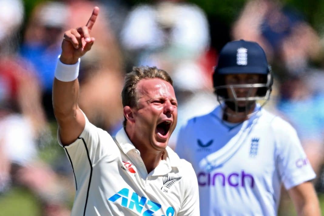 NZ beat England by one run in second Test thriller