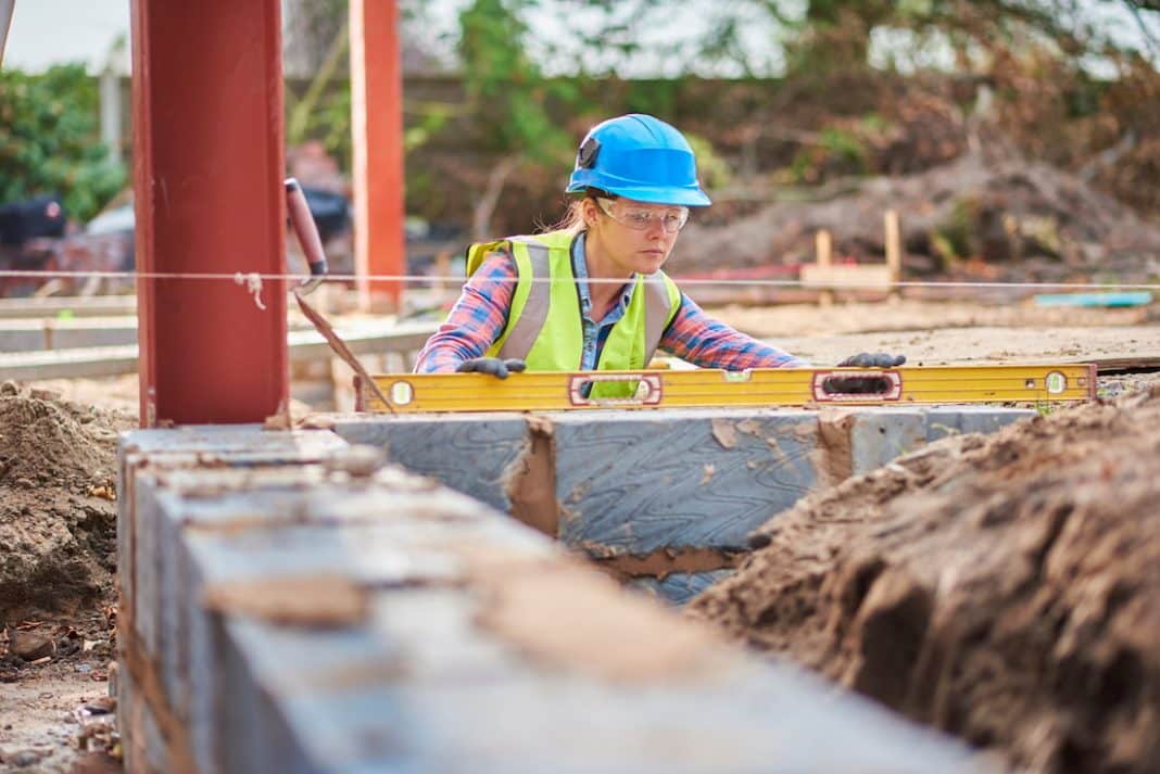 women in construction