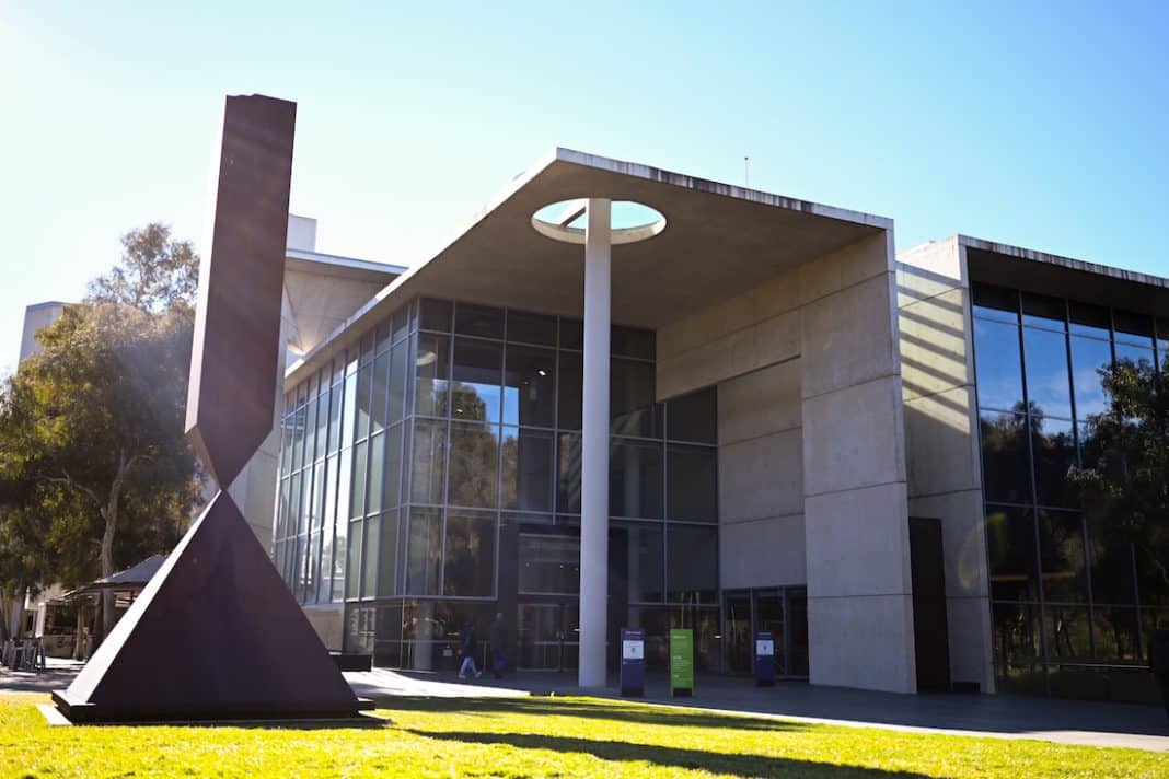 National Gallery postpones major Aboriginal art show