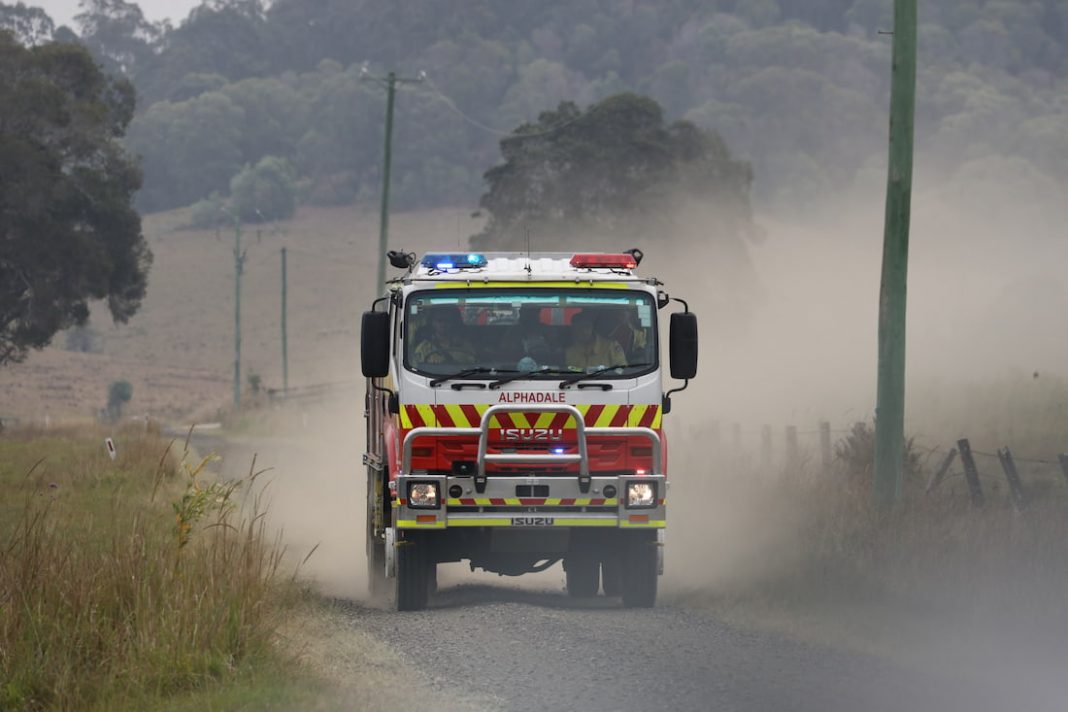 Man dead as bushfire scorches NSW mid-north coast