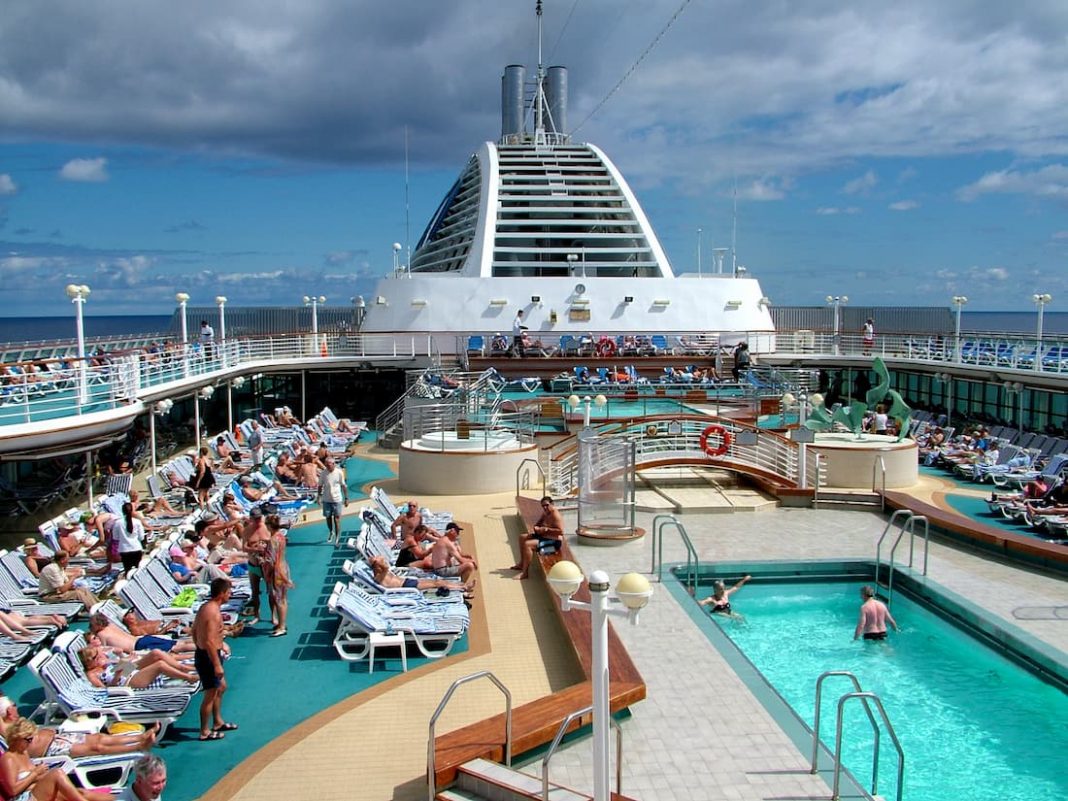 More young Aussies ponder affordable cruise holidays