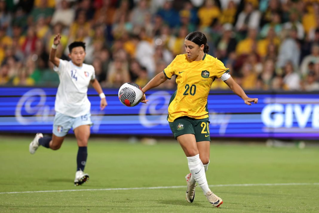 Matildas captain Kerr suffers 'devastating' ACL injury