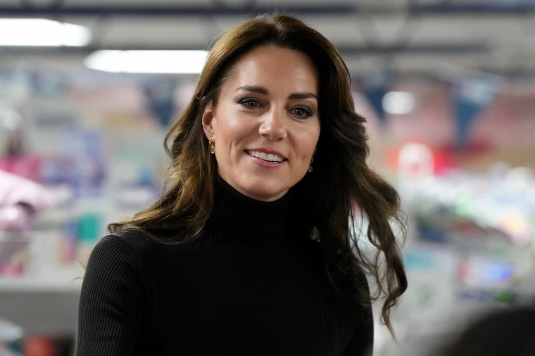 Second royal photo involving Kate was digitally altered