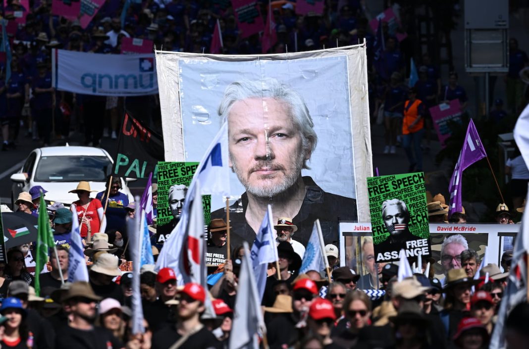 WikiLeaks' Assange to plead guilty to espionage charge