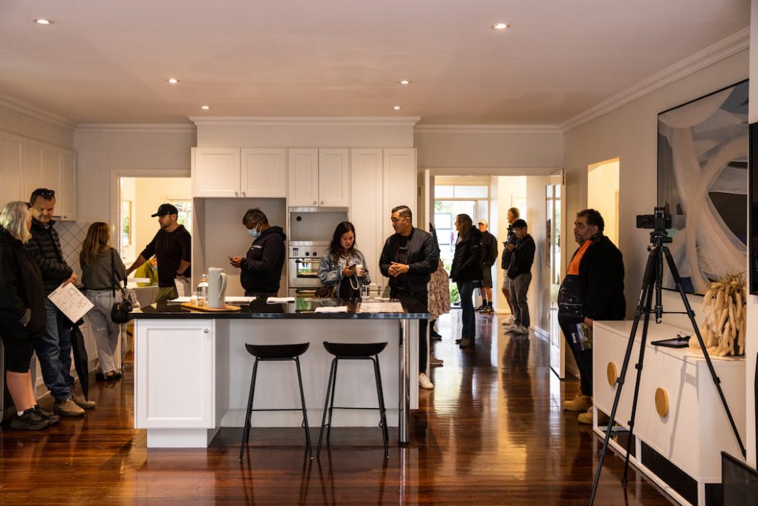 Average Australian house price hits almost $800,000