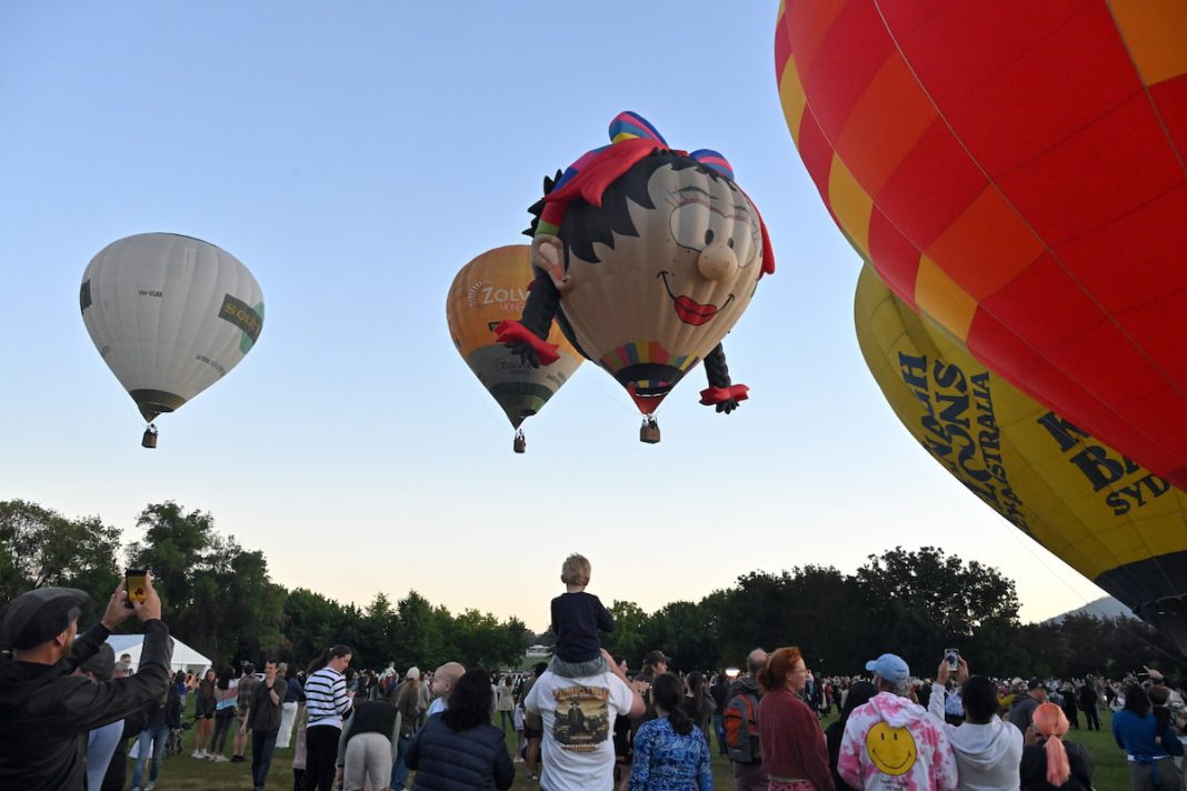 Canberra Balloon Spectacular