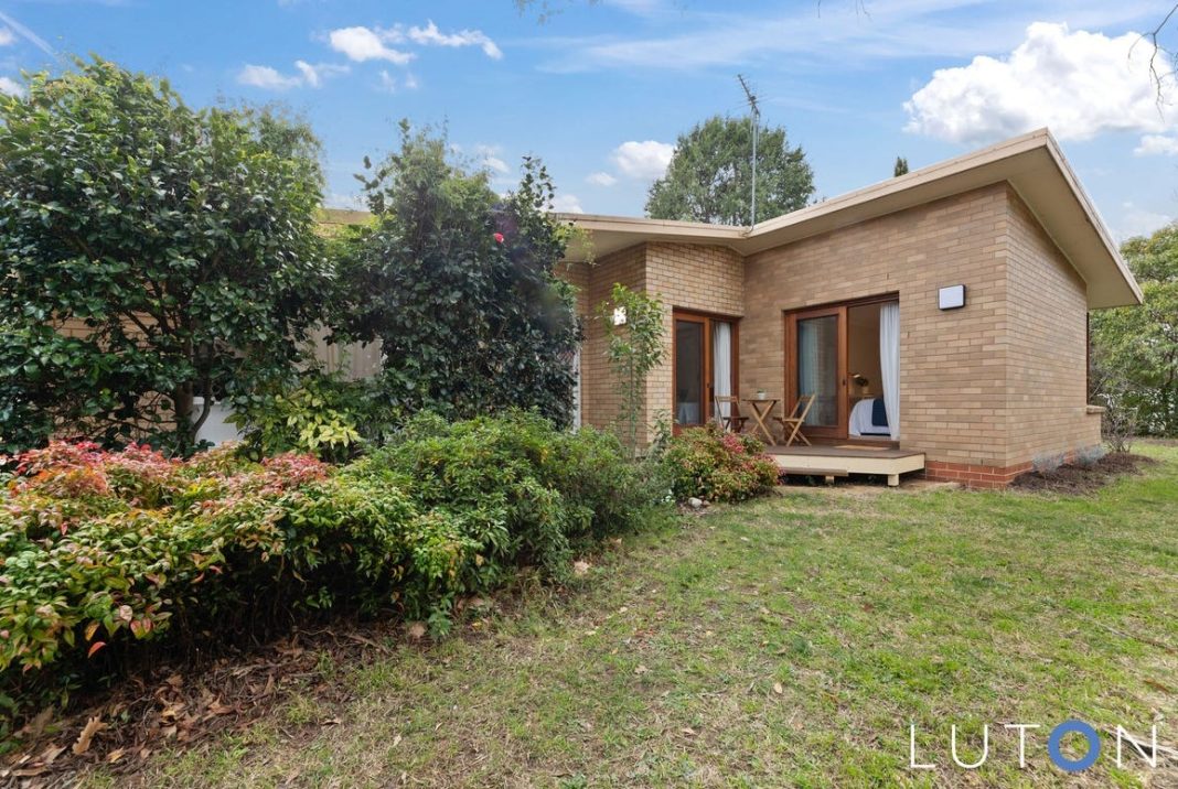 11 Swinden Street, Downer