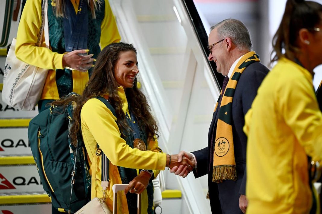 Aussie Olympians welcomed as heroes after best Games