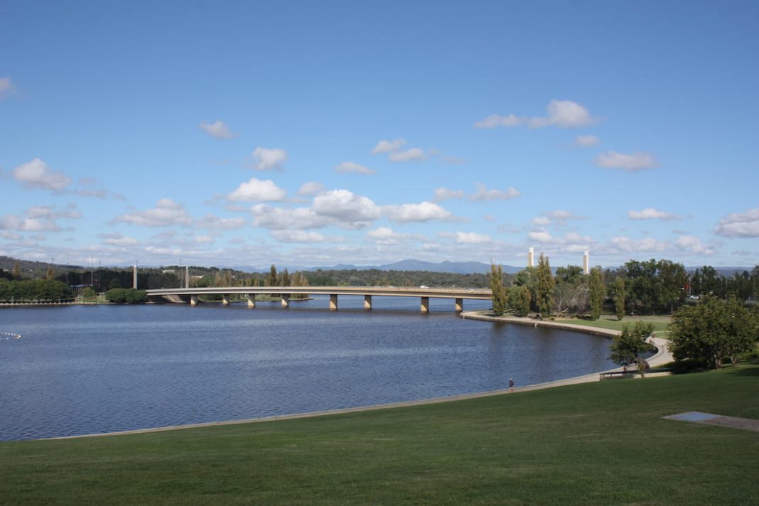 Commonwealth Avenue Bridge over Lake Burley Griffin