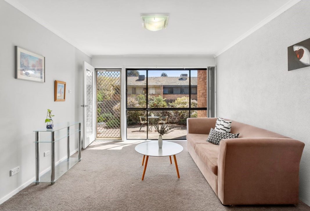 2 Cabena Court, Belconnen