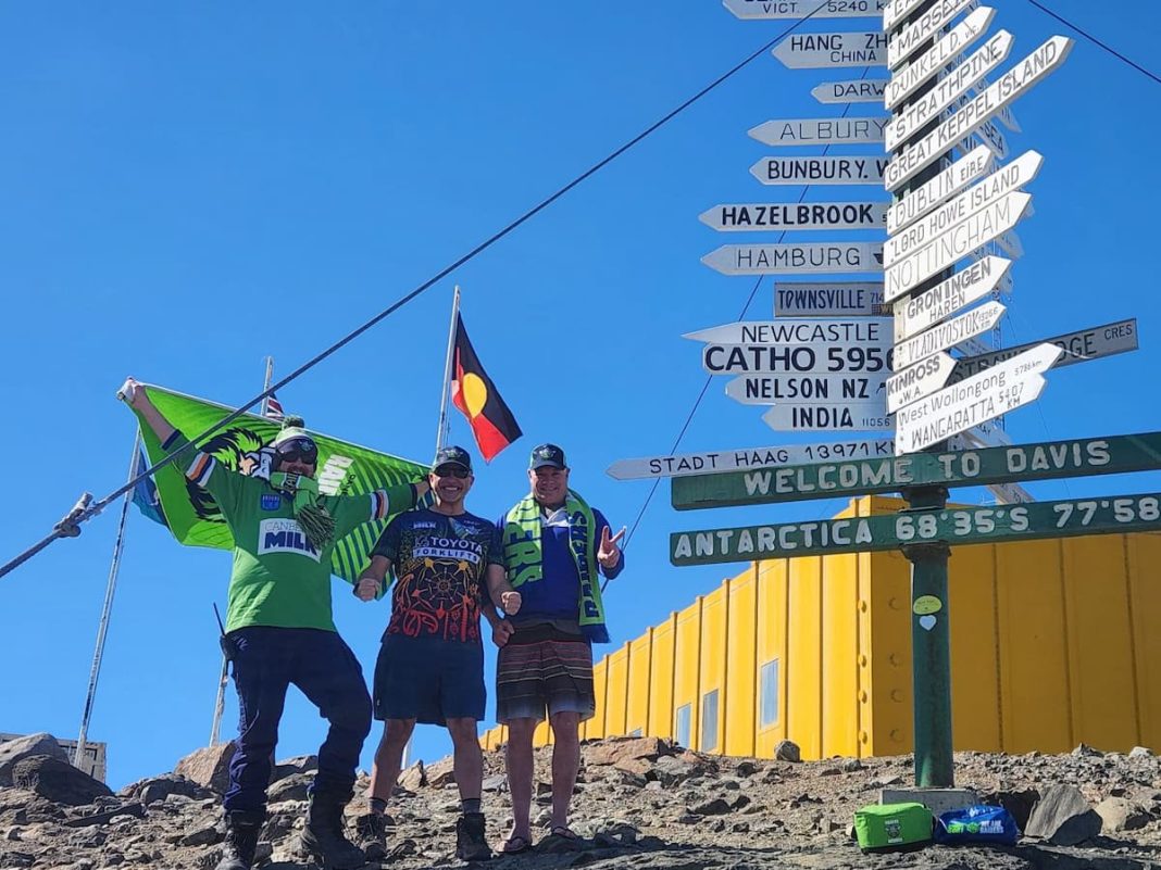 Canberra Raiders fans in Antarctica