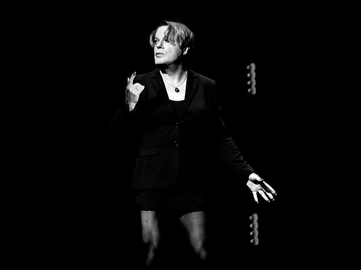 Izzard and the Bard
