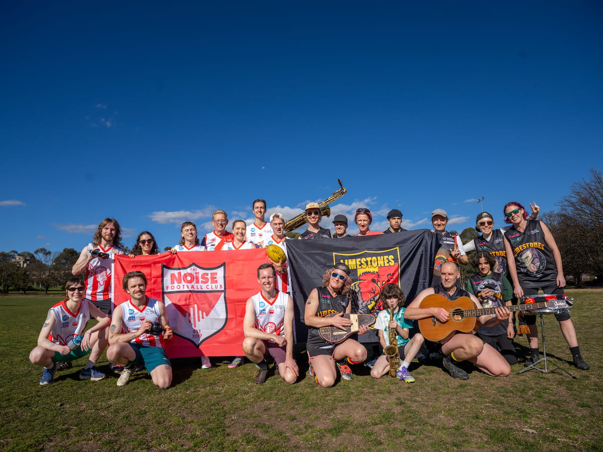 Bipartisan footy